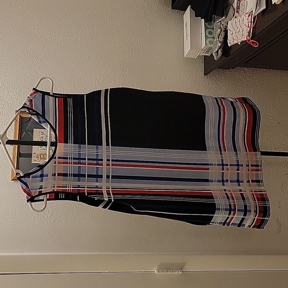 Vince camuto plaid top size xs